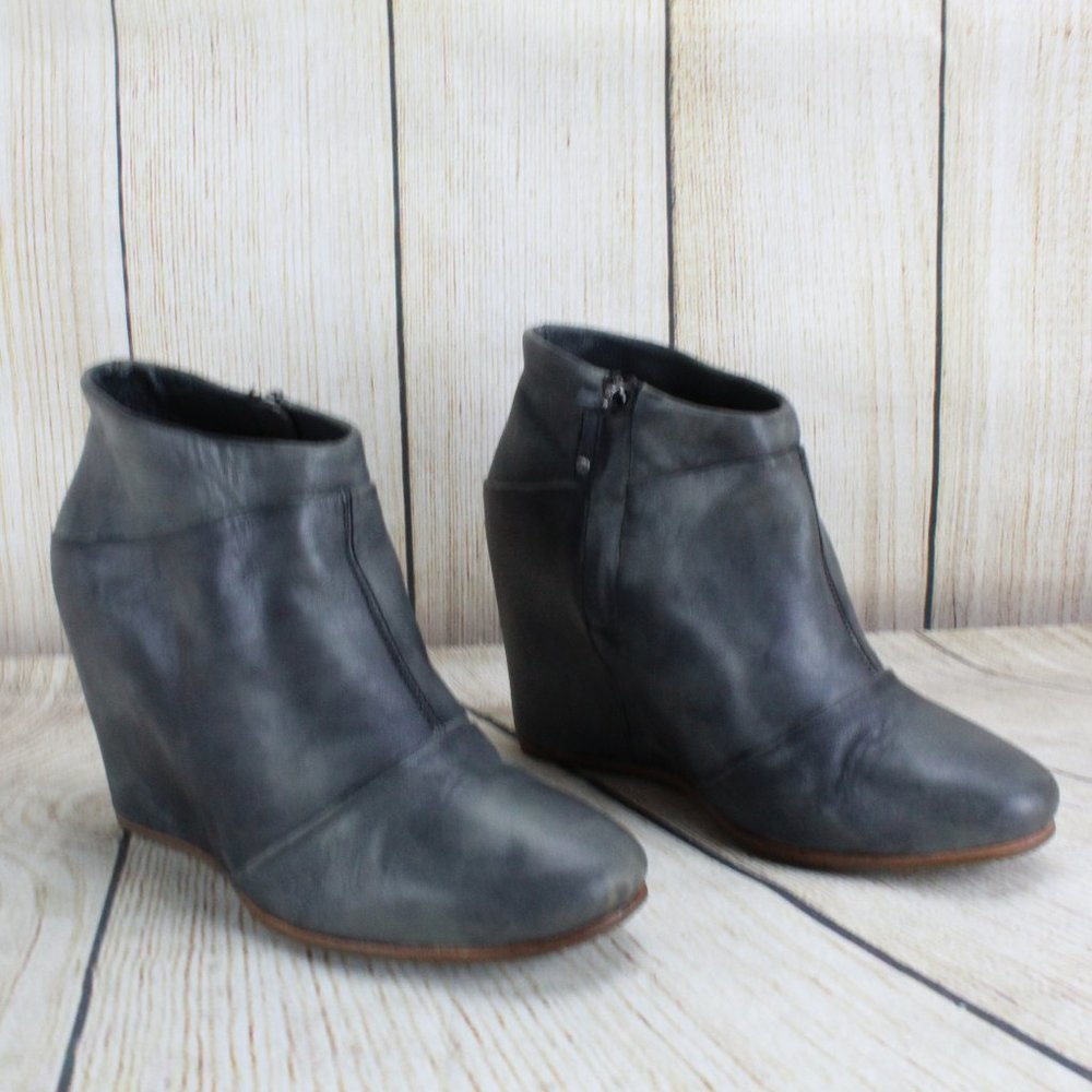 UGG High Heel Ankle Side Zip Booties Size 7.5 - Picture 14 of 16